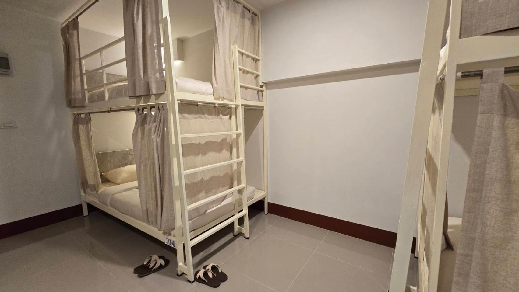 Malee Hotel — Photos 1